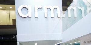 软银旗下Arm确认仅赴美国IPO，传估值达300亿美元以上｜硅基世界